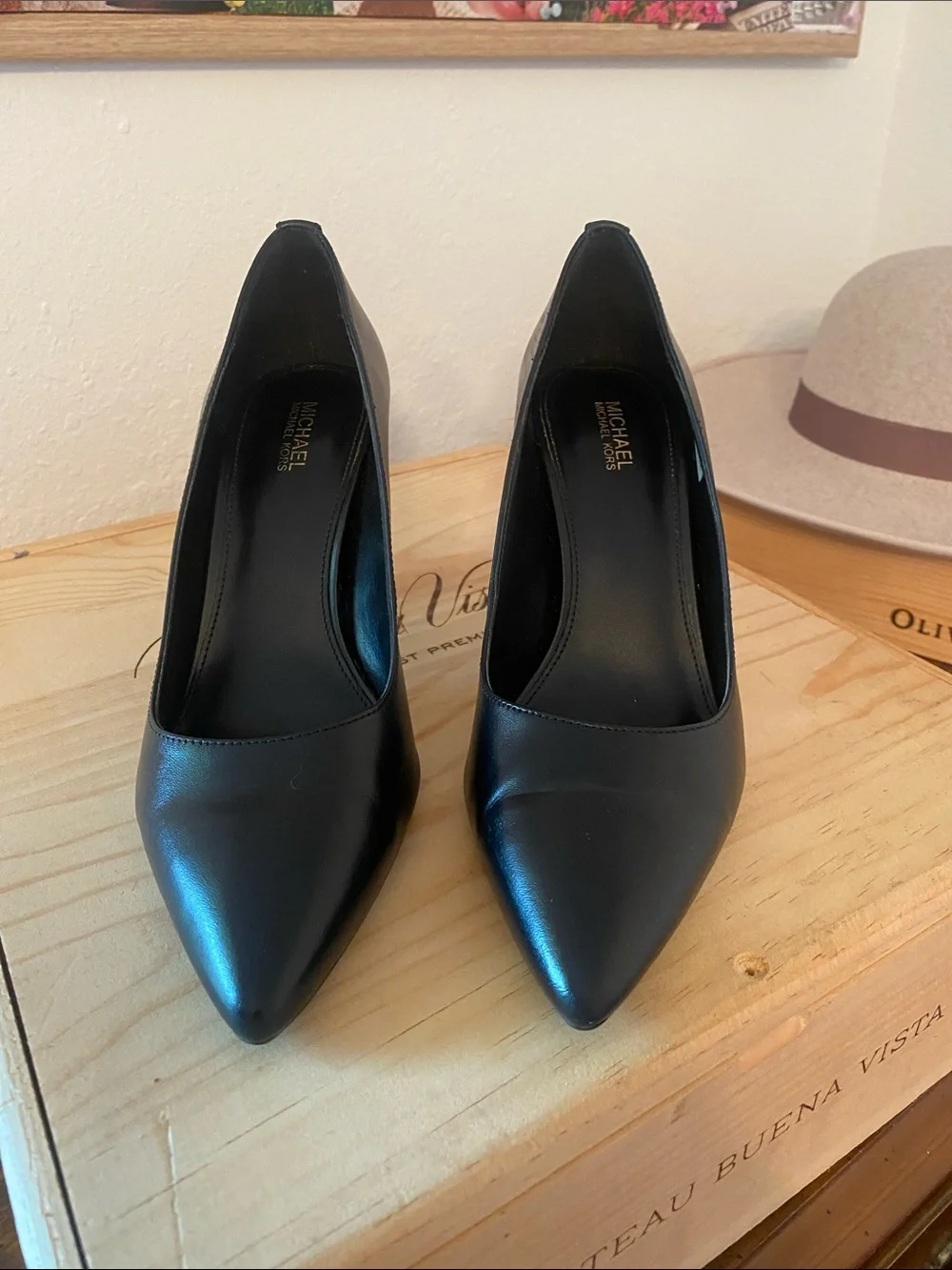 Michael Kors Black Pointed Leather High Heel Pumps
